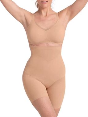 Honey Love Silhouette High-Waist Short Size L Nude Shapewear Smoothing Support
